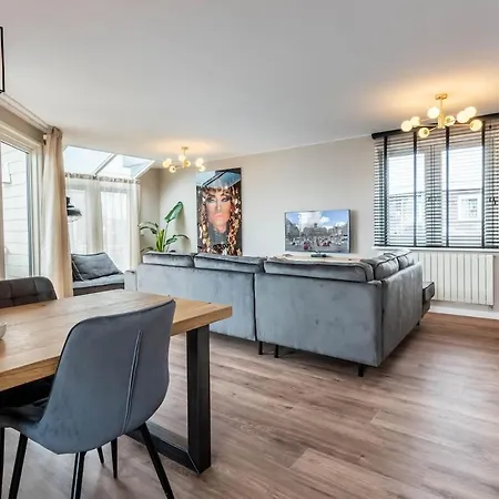 Spacious 120m2 Water With Sauna Near Amsterdam