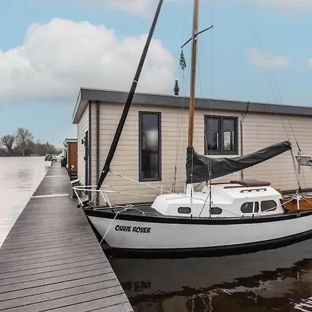 Spacious 120m2 Water With Sauna Near Amsterdam Feriehus Aalsmeer