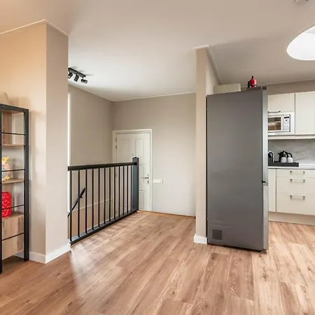 Spacious 120m2 Water With Sauna Near Amsterdam
