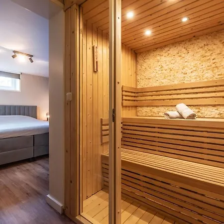Spacious 120m2 Water With Sauna Near Amsterdam Semesterbostad Aalsmeer