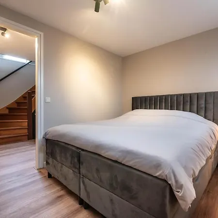 Semesterbostad Spacious 120m2 Water With Sauna Near Amsterdam *