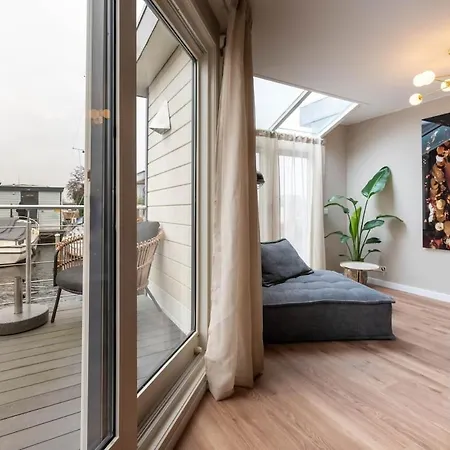 Semesterbostad Spacious 120m2 Water With Sauna Near Amsterdam